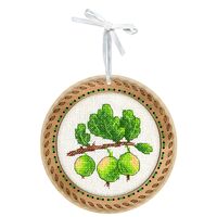 Набор для вышивания на деревянной основе "Миниатюра. Дачные ягоды. Крыжовник" (100х100 мм)