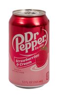Напиток газированный "Dr. Pepper. Strawberries and Cream" (355 мл)