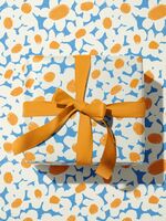 Бумага упаковочная "Ромашки" (67х100 см)