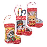 Набор для вышивания "Рождественские сапожки" (110х115 мм)